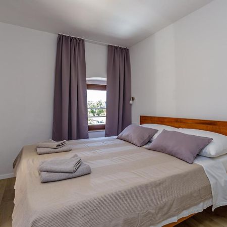 Appartamento House Aves 2 Kaštelir Esterno foto