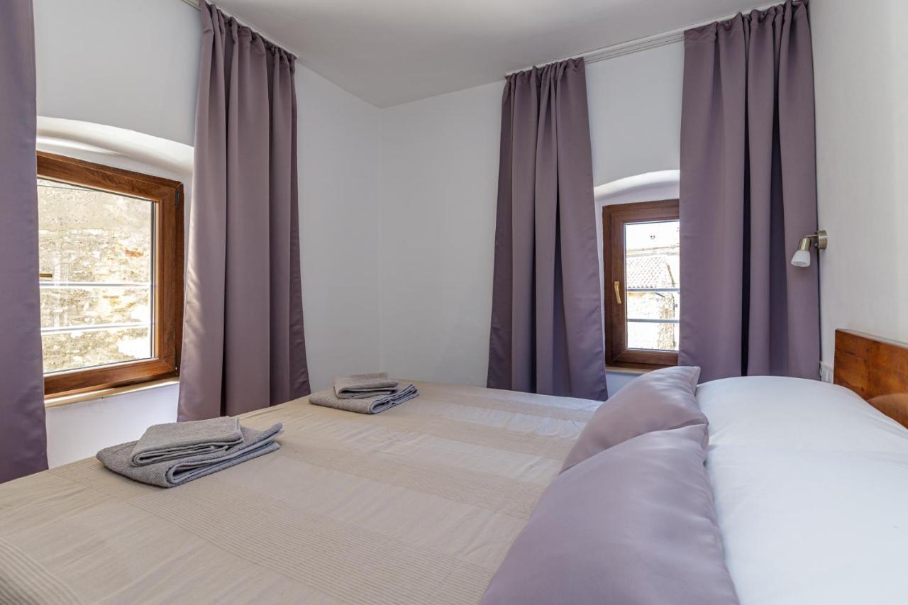Appartamento House Aves 2 Kaštelir Esterno foto